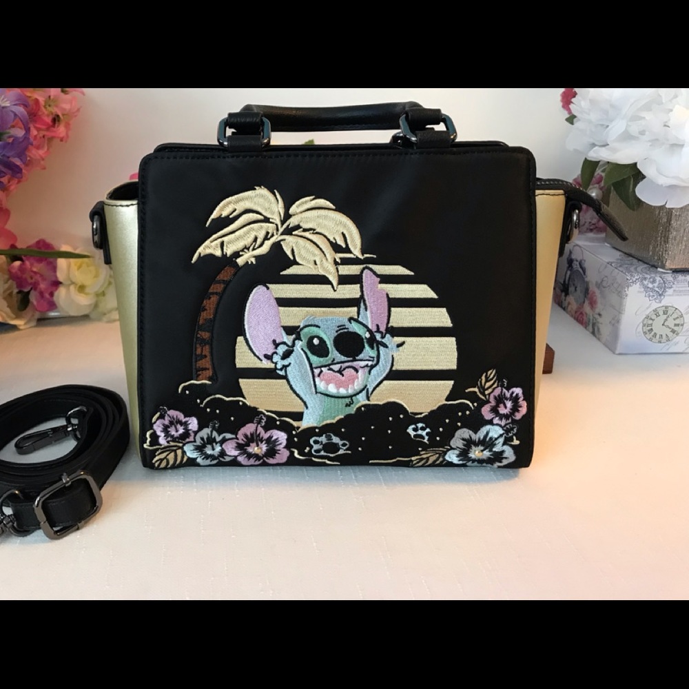 Loungefly Stitch Knitted Crossbody
